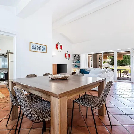 Falesia Villa Olhos de Agua (Albufeira)